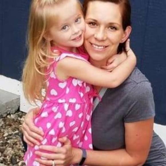 Meet your Posher, Tanya - Picture 1 of 1